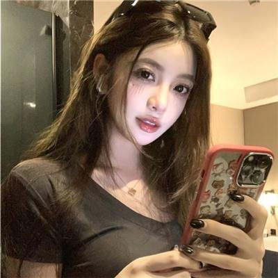 狼少女与黑王子 海报