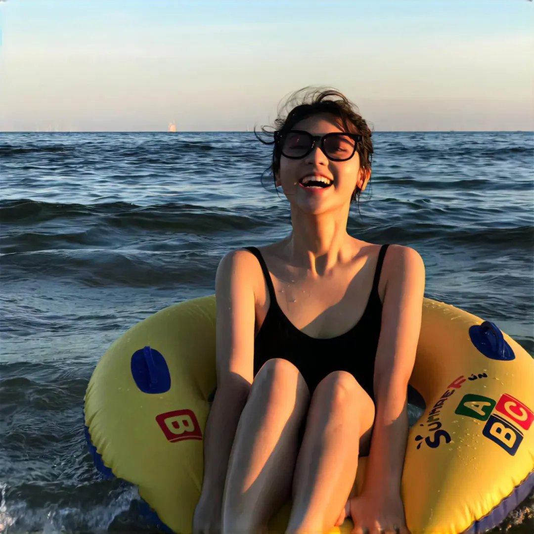 徬徨的爱 海报